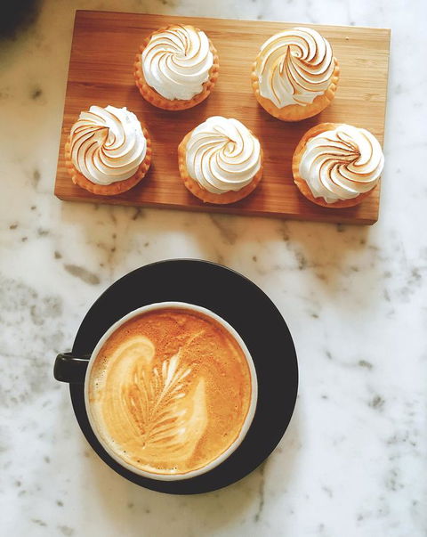 The Alexandra Hotel - Hotel Accommodation 36