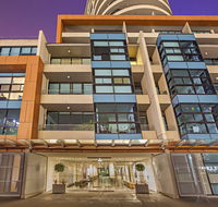 Melbourne Holiday Apartments Flinders Wharf - Hotel Accommodation