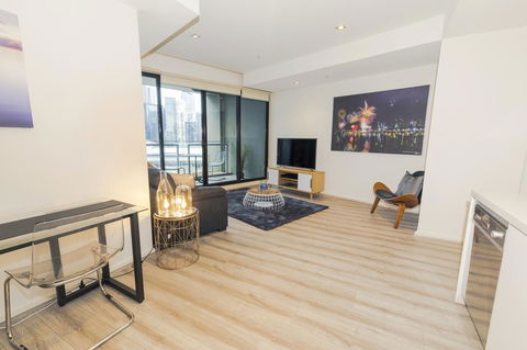 Waterfront Melbourne Apartments - Hotel Accommodation 41
