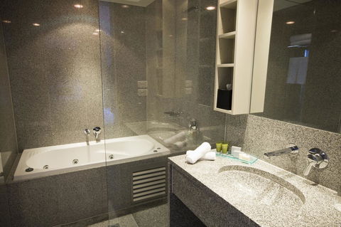 Mantra Melbourne Airport - Hotel Accommodation 21