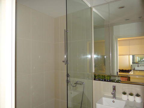 Amazing Accommodations: Vogue - Hotel Accommodation 1