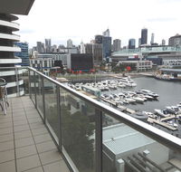AKOM Docklands - Hotel Accommodation