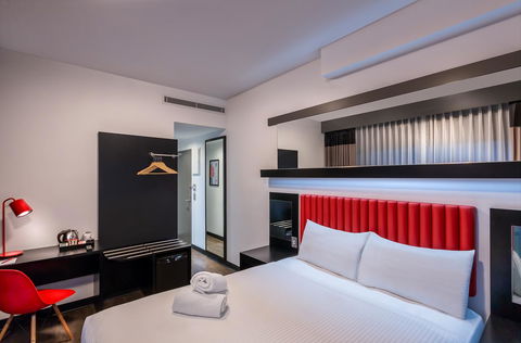 Essence Hotel Carlton - Hotel Accommodation 4