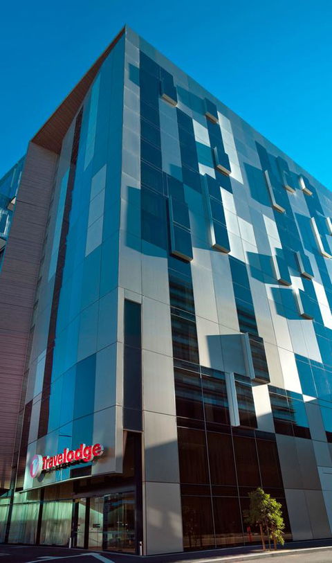 Travelodge Hotel Melbourne Docklands - Hotel Accommodation 18