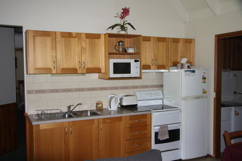 Shady Brook Cottages - Hotel Accommodation 27