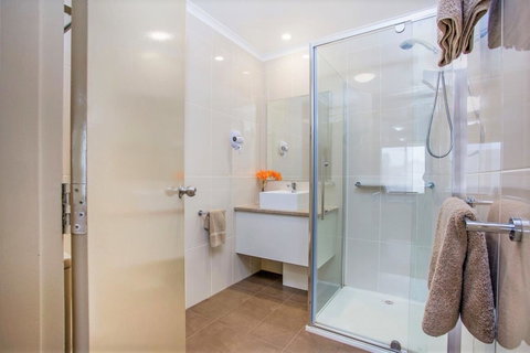 Comfort Inn Warrnambool International - Hotel Accommodation 3