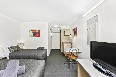 Comfort Inn Warrnambool International - Hotel Accommodation 21