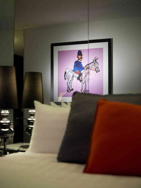 The Cullen Melbourne - Art Series - Hotel Accommodation 10