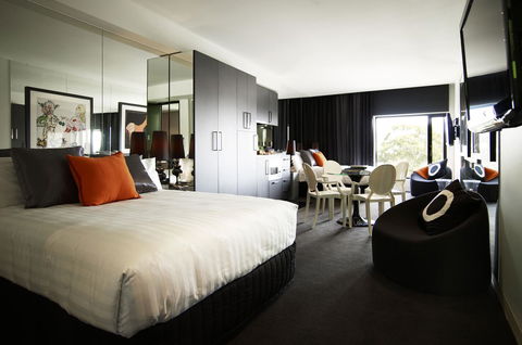 The Cullen Melbourne - Art Series - Hotel Accommodation 16