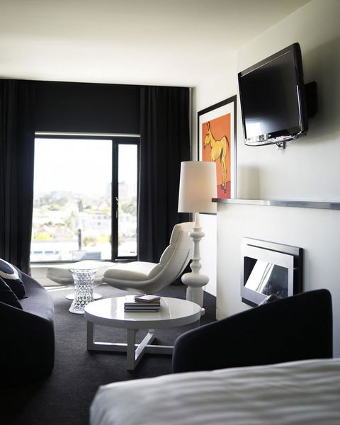 The Cullen Melbourne - Art Series - Hotel Accommodation 13