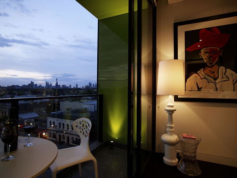 The Cullen Melbourne - Art Series - Hotel Accommodation 14