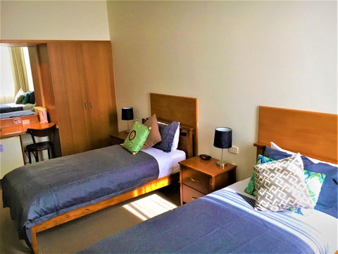 Plough Hotel - Hotel Accommodation 8