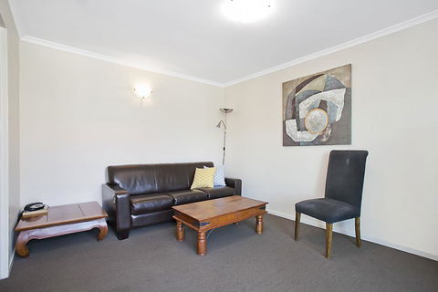 Quality Inn & Suites The Menzies - Hotel Accommodation 30