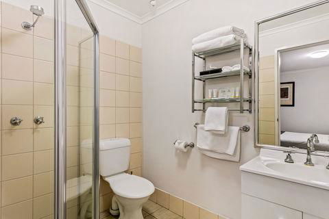 Quality Inn & Suites The Menzies - Hotel Accommodation 1