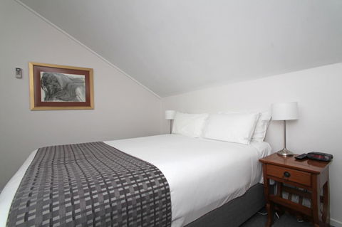 Quality Inn & Suites The Menzies - Hotel Accommodation 25