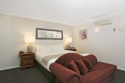 Quality Inn & Suites The Menzies - Hotel Accommodation 33