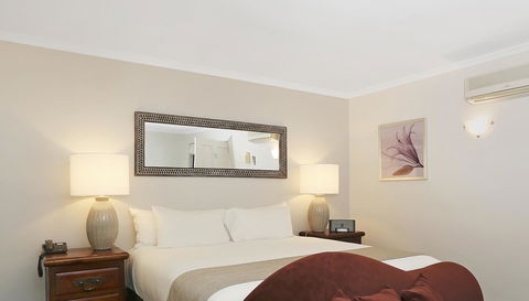 Quality Inn & Suites The Menzies - Hotel Accommodation 34