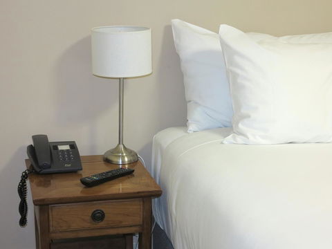 Quality Inn & Suites The Menzies - Hotel Accommodation 17