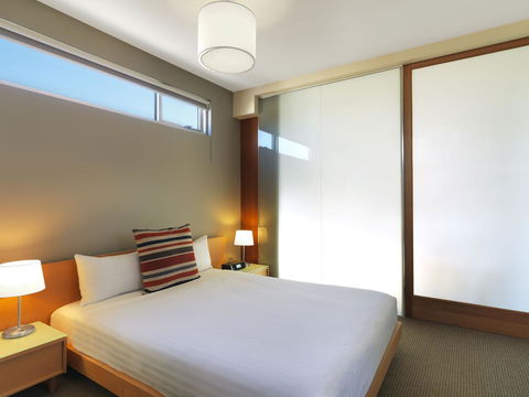 Adina Apartment Hotel St Kilda Melbourne - Hotel Accommodation 24