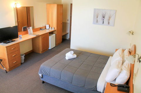 St Georges Motor Inn - Hotel Accommodation 3
