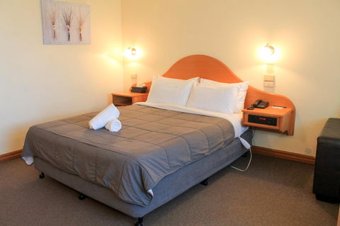 St Georges Motor Inn - Hotel Accommodation 32