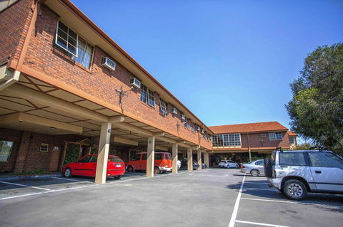 St Georges Motor Inn - Hotel Accommodation 34