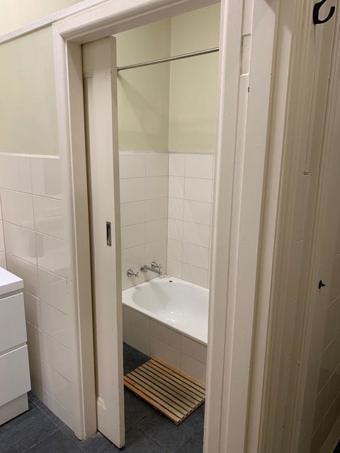 Central Club Hotel - Hotel Accommodation 24