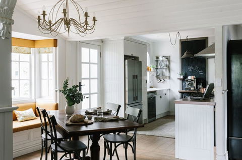 Acre Of Roses - Hotel Accommodation 5