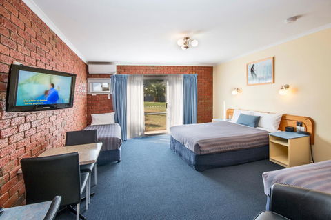 Torquay Tropicana Motel - Hotel Accommodation 2