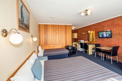 Torquay Tropicana Motel - Hotel Accommodation 27