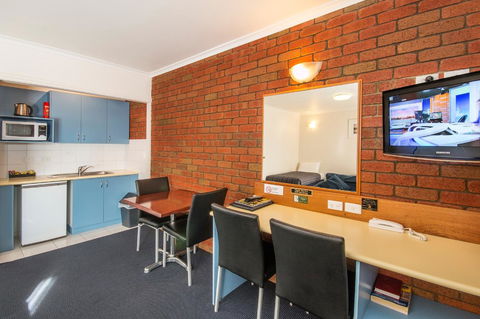 Torquay Tropicana Motel - Hotel Accommodation 22