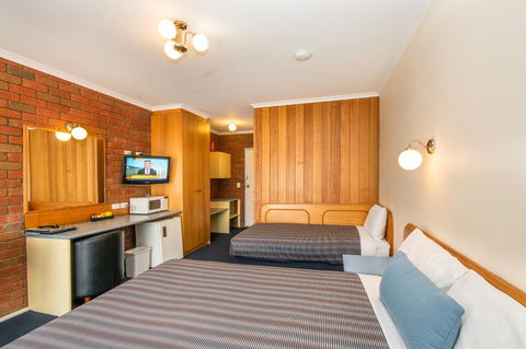 Torquay Tropicana Motel - Hotel Accommodation 25