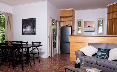 The Orchard House - Hotel Accommodation 13