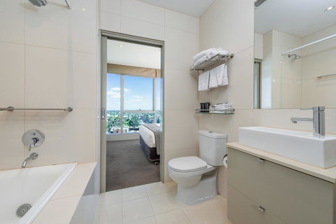 Novotel Melbourne Preston - Hotel Accommodation 19