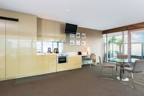 Novotel Melbourne Preston - Hotel Accommodation 35