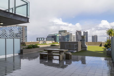 Signature Waterfront Apartments - Hotel Accommodation 36