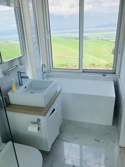 One Tree Hill Wilson Prom And Ocean Views - Hotel Accommodation 38