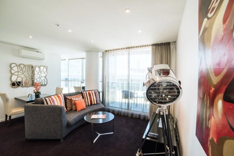 The Sebel Melbourne Docklands Hotel - Hotel Accommodation 3