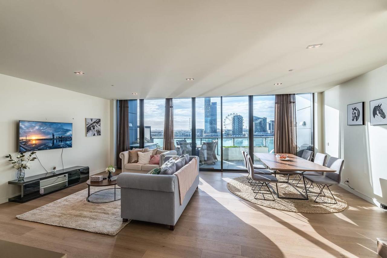 Docklands VIC Hotel Accommodation