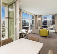 Clarion Suites Gateway - Hotel Accommodation