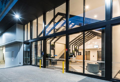 Playhouse Apartments - Hotel Accommodation 14