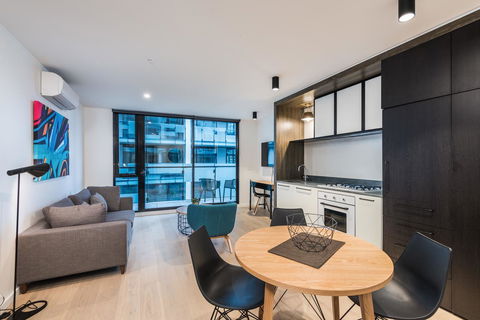 Playhouse Apartments - Hotel Accommodation 12