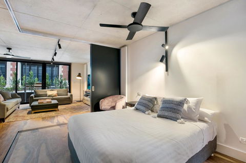 Stylish Apartment In Unique Church Development - Hotel Accommodation 10