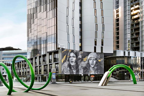 Peppers Docklands - Hotel Accommodation 2