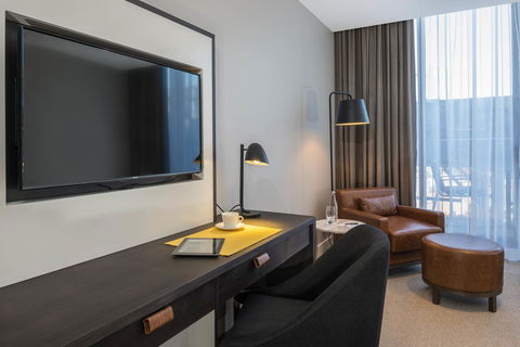 Peppers Docklands - Hotel Accommodation 12