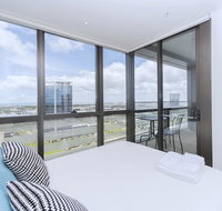 Brilliant Victoria Harbour Waterfront - Hotel Accommodation