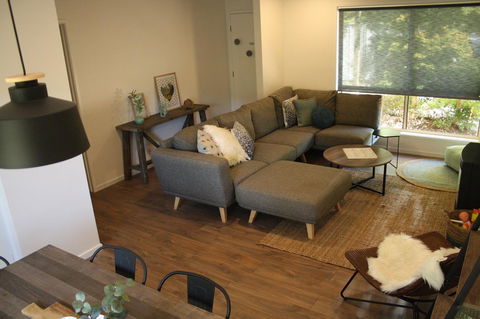 4 Autumn Grove - Hotel Accommodation 4