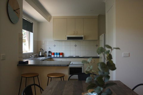 4 Autumn Grove - Hotel Accommodation 6