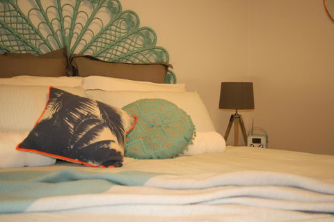 4 Autumn Grove - Hotel Accommodation 9