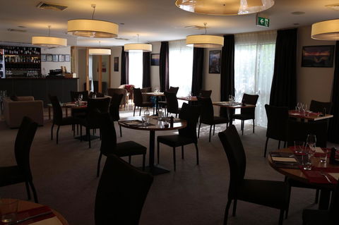 Bairnsdale International - Hotel Accommodation 16